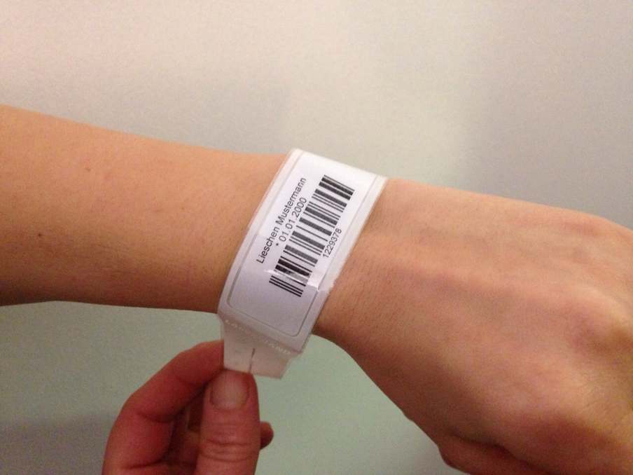 Muster eines Patientenarmbandes