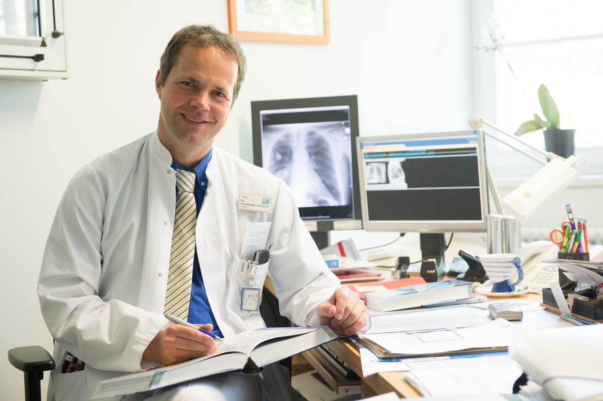 Gesellschaft für Leben und Gesundheit: Unsichtbaren Feinden auf der Spur